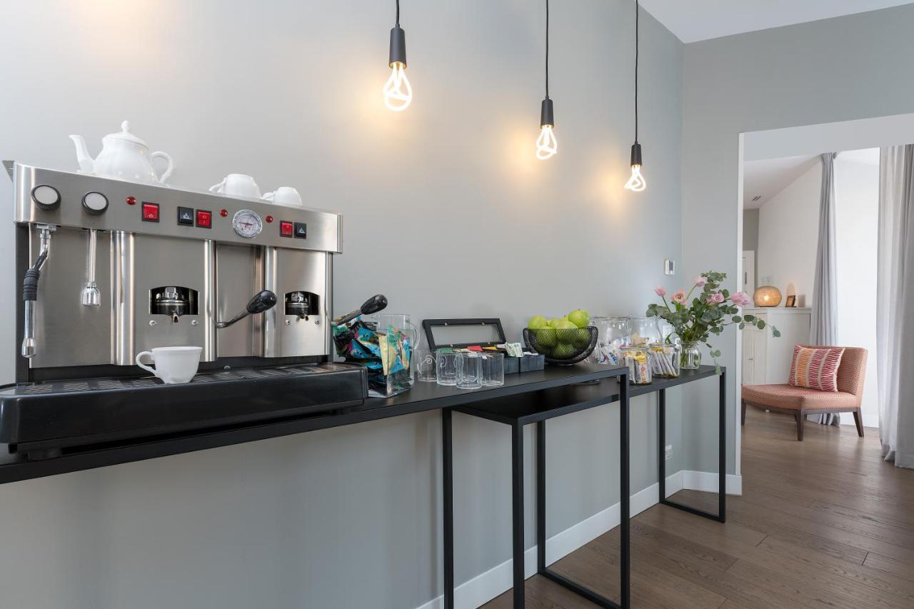 Corso Vittorio 308 Bed & Breakfast โรม ภายนอก รูปภาพ