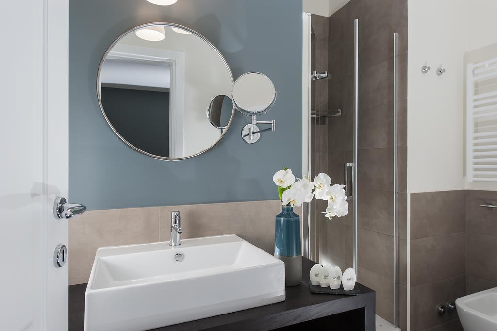 Corso Vittorio 308 Bed & Breakfast โรม ภายนอก รูปภาพ