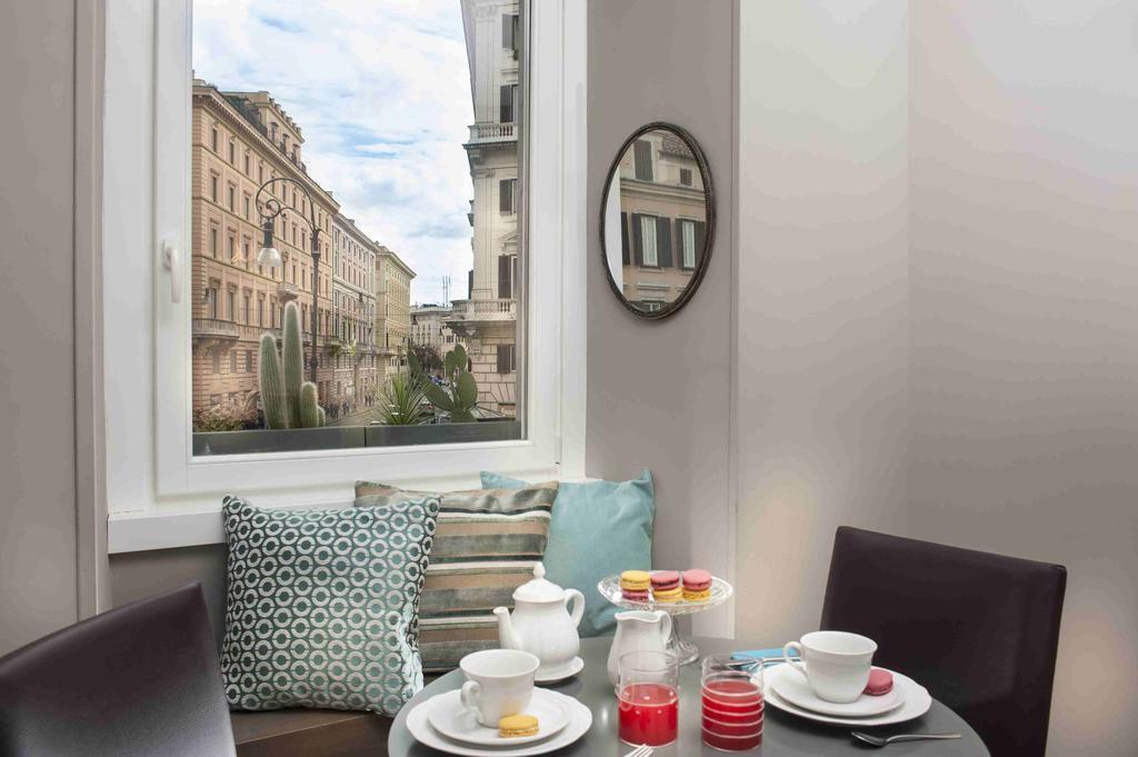 Corso Vittorio 308 Bed & Breakfast โรม ภายนอก รูปภาพ