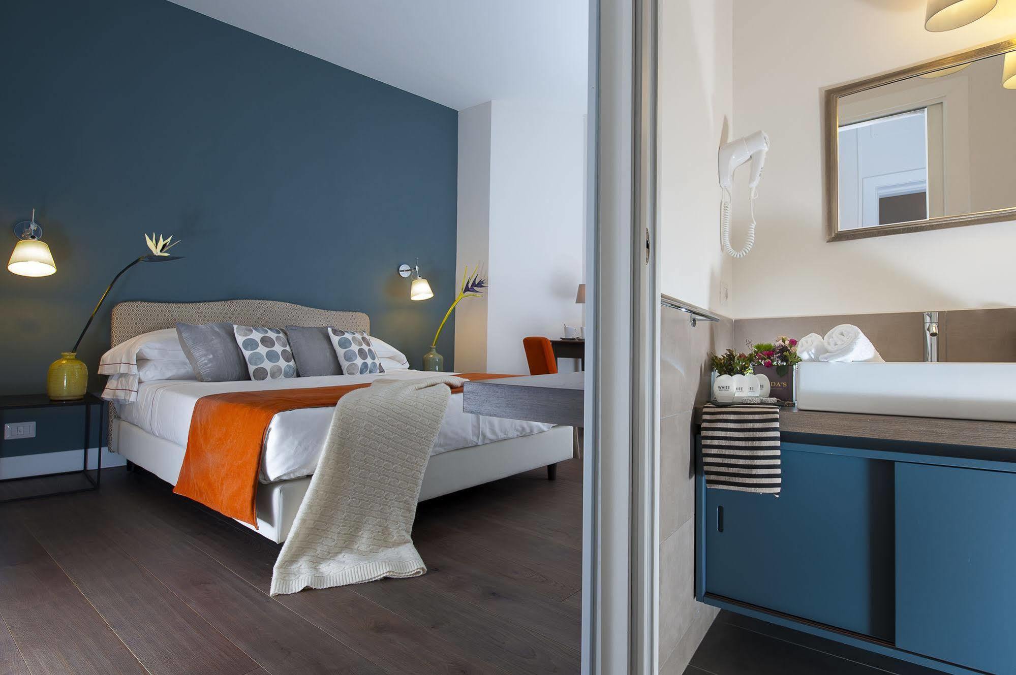 Corso Vittorio 308 Bed & Breakfast โรม ภายนอก รูปภาพ